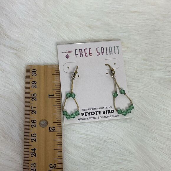 NWT Peyote Bird Free Spirit Earrings Gold Tone Green Beads 1.5" Southwestern Jew - Picture 5 of 5